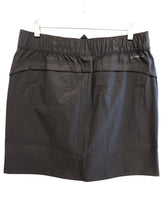 Load image into Gallery viewer, Size 10 EDDIE BAUER SKORT

