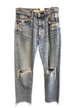 Load image into Gallery viewer, Size 2 MOUSSY VINTAGE Jeans
