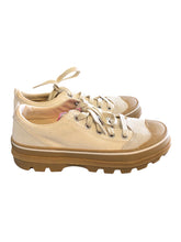 Load image into Gallery viewer, 7.5 SOREL Shoes
