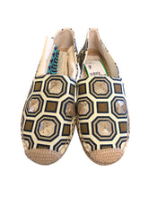 Load image into Gallery viewer, 8 TORY BURCH Shoes
