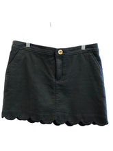 Load image into Gallery viewer, Size 8 LILLY PULITZER SKORT
