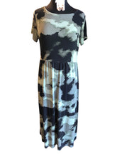 Load image into Gallery viewer, Size M LAUN BY GIULIANA Dress
