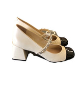 Load image into Gallery viewer, 6 AREZZO Shoes
