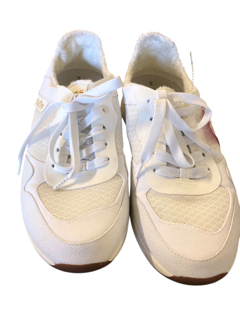 9 TAOS Shoes