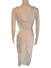 Load image into Gallery viewer, Size XS FINDERS Dress
