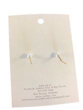 Load image into Gallery viewer, Earrings
